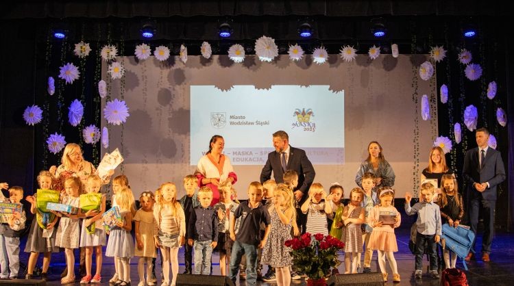 Gala Laureatów. Uczniowie, nauczyciele oraz przyjaciele oświaty nagrodzeni, UM Wodzisław
