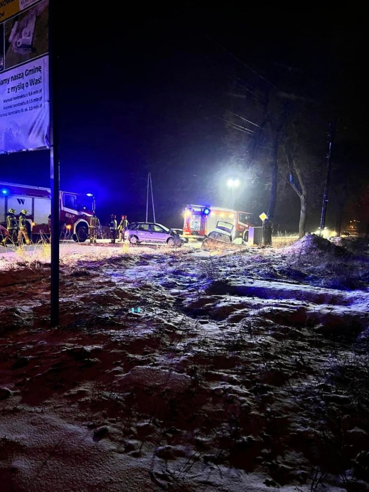 Wypadek na granicy Pszowa i Rzuchowa. DW933 zablokowana!, 