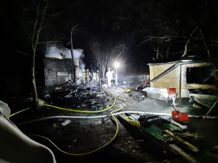 Radlin: pożar z tragicznym skutkiem. W budynku znaleziono zwęglone zwłoki, KP PSP Wodzisław Śląski