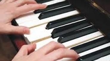 Rozwiń swój muzyczny talent. Startują lekcje gry na pianinie w WDK Czyżowice