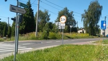 Bądźcie ostrożni na trasie do Radlina! Drogę zamknęli, znaku nie postawili