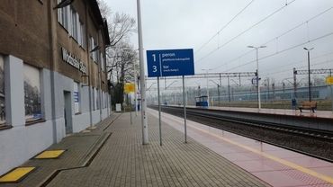 Rewitalizacja dworca kolejowego: wykonawca już jest, miasto wstrzymuje się z podpisaniem umowy