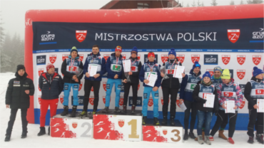 Biegaczka narciarska z Wodzisławia przywozi trzy medale z Mistrzostw Polski