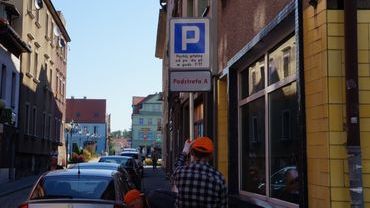 W życie wchodzą nowe zasady w strefie płatnego parkowania w Wodzisławiu Śl.