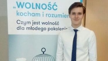 Licealista z Wodzisławia „pokazał” język i wygrał konkurs!
