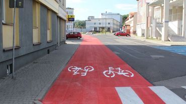 Czerwone pasy rowerowe pojawiły się w Wodzisławiu Śl.