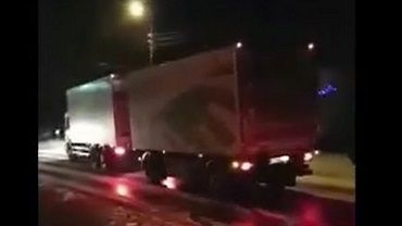 Pszów: Ciężarówka tańczyła na DW 933 [film]