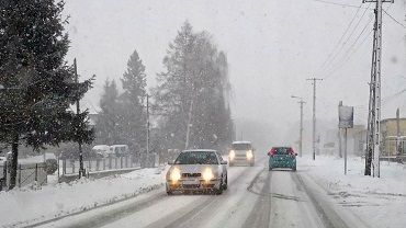 Atak zimy. Jaka sytuacja na drogach w powiecie?