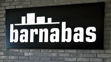 Na co mogą liczyć tynkarze maszynowi w firmie Barnabas?