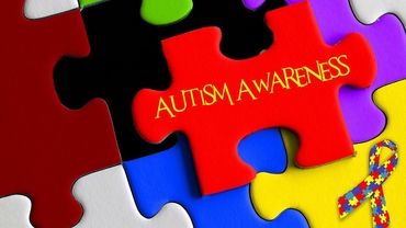 Pod jednym dachem z autystą – zaproszenia dla rodziców i specjalistów