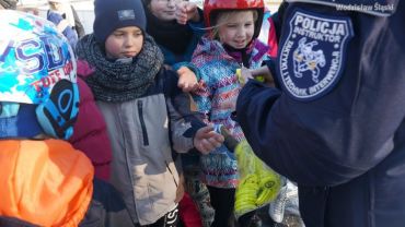 Policjanci z wizytą na lodowisku