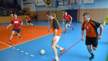 Szkolne drużyny piłkarskie walczyły o Puchar Starosty Wodzisławskiego i Burmistrza Radlina