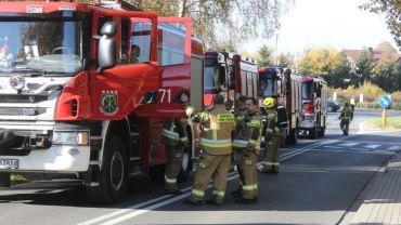 Turza Śląska: 61 strażaków gasiło ogień w Turzy Śląskiej