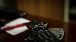 Rząd daje 100 zł bonu na dekoder TV. Prawnicy ostrzegają przed pułapką
