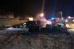 Na auta runął płonący dach - groźny pożar w Bełsznicy (zdjęcia), 