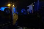 Dwoje młodych ludzi walczy o życie po zderzeniu z tirem (zdjęcia), Wodzisław Śląski i okolice-Informacje drogowe 24H