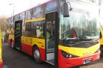 Alert: autobus na torach, szlabany się zamykały, mk