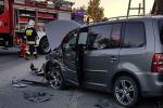 Syrynia: zderzenie trzech aut, droga zablokowana, Mł.asp. Żbikowski