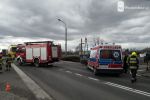 Wypadek w Gorzycach. Toyota uderzyła w autobus, 
