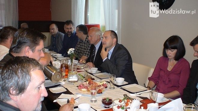 Wodzisław: przedsiębiorcy zainicjowali cykl śniadań biznesowych, Izba Gospodarcza
