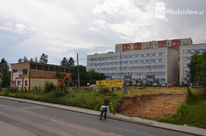 Budowa pasażu handlowego w Wodzisławiu, Izabela Grela