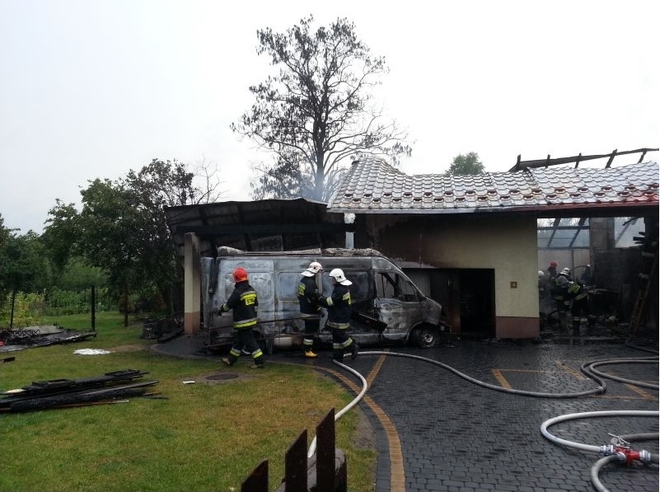 Pożar budynku gospodarczego w Gorzycach. 456 tys. zł strat!, mł.bryg. Rafał Adamczyk