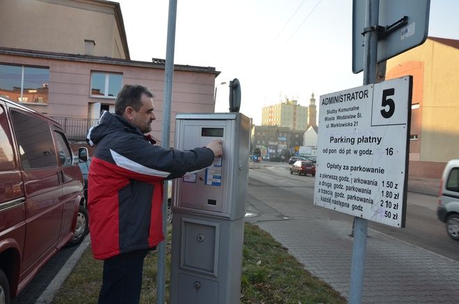 Alert: kto odpowiada za parkomaty w Wodzisławiu? Czy dobrze naliczają?, ig