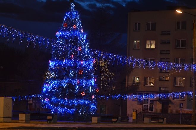 Władze Pszowa zdecydowały się na wynajęcie świątecznego oświetlenia
