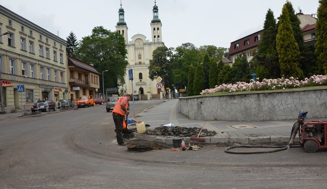 Trwa remont ulicy Pszowskiej w Pszowie