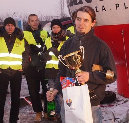 Mieszkaniec Połomi wygrał śląski wyścig wraków, źródło: UG Mszany