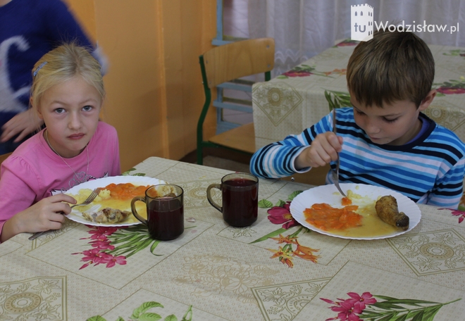 Dzieciaki w Szkole Podstawowej nr 10 w Wodzisławiu zgodnie twierdzą: nam smakuje!