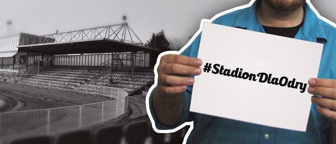Kibice we wspólnej akcji: na Facebooku wysyp zdjęć z napisem #StadionDlaOdry, 