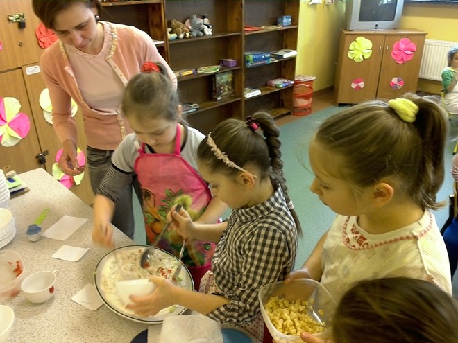 Uczniowie podstawówek nauczyli się jak jeść zdrowo, materiały prasowe
