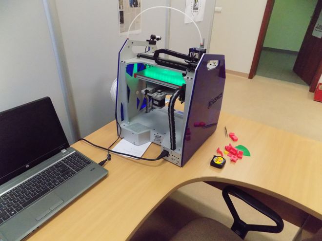 W wodzisławskim Inkubatorze wydrukują… drukarki 3D , materiały prasowe Inkubator 3D