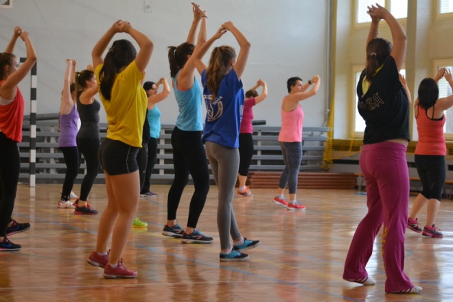Warsztaty fitness w Zespole Szkół Sportowych w Radlinie, materiały prasowe