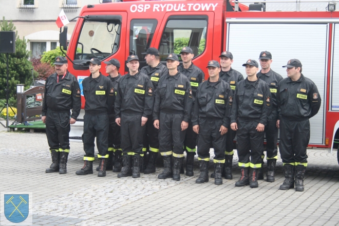 OSP w Rydułtowach ma nowy wóz strażacki, 